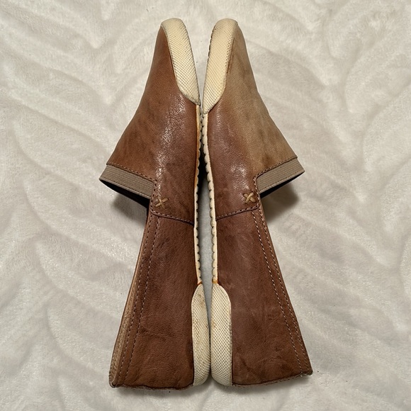 Frye Shoes - Picture 7 of 13